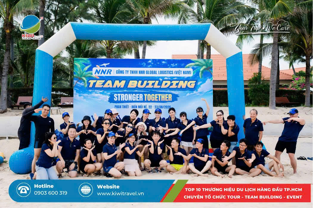 KIWI Travel x NNR | ''STRONGER TOGETHER''