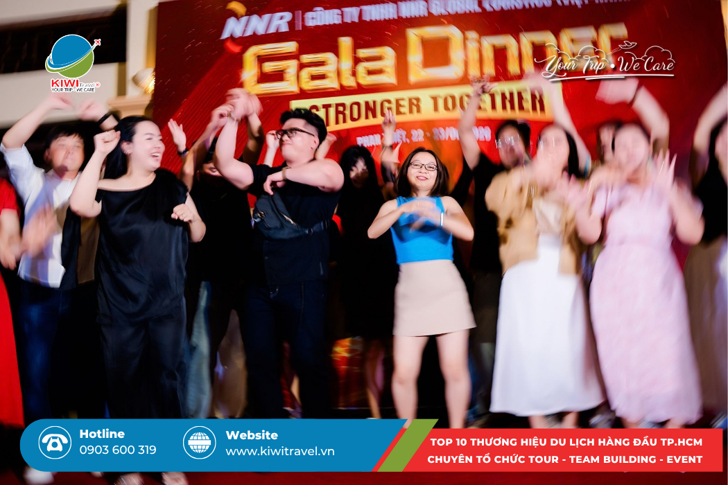 TEAM BUILDING NNR TẠI PHAN THIẾT: “STRONGER TOGETHER”, CÙNG NHAU TẠO NÊN SỨC MẠNH TẬP THỂ