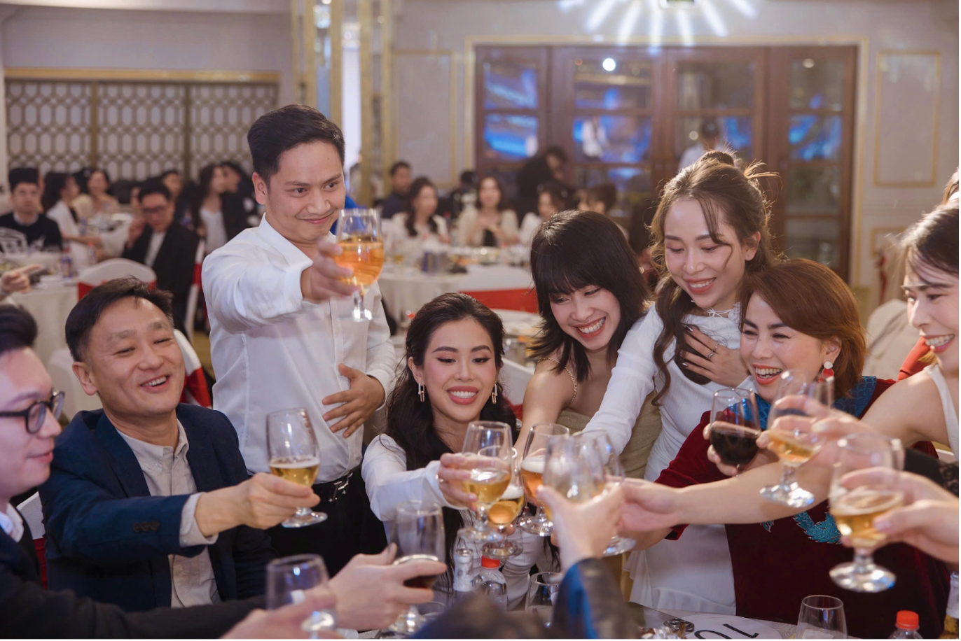 10 Mẹo tối ưu ngân sách tổ chức Year End Party hiệu quả
