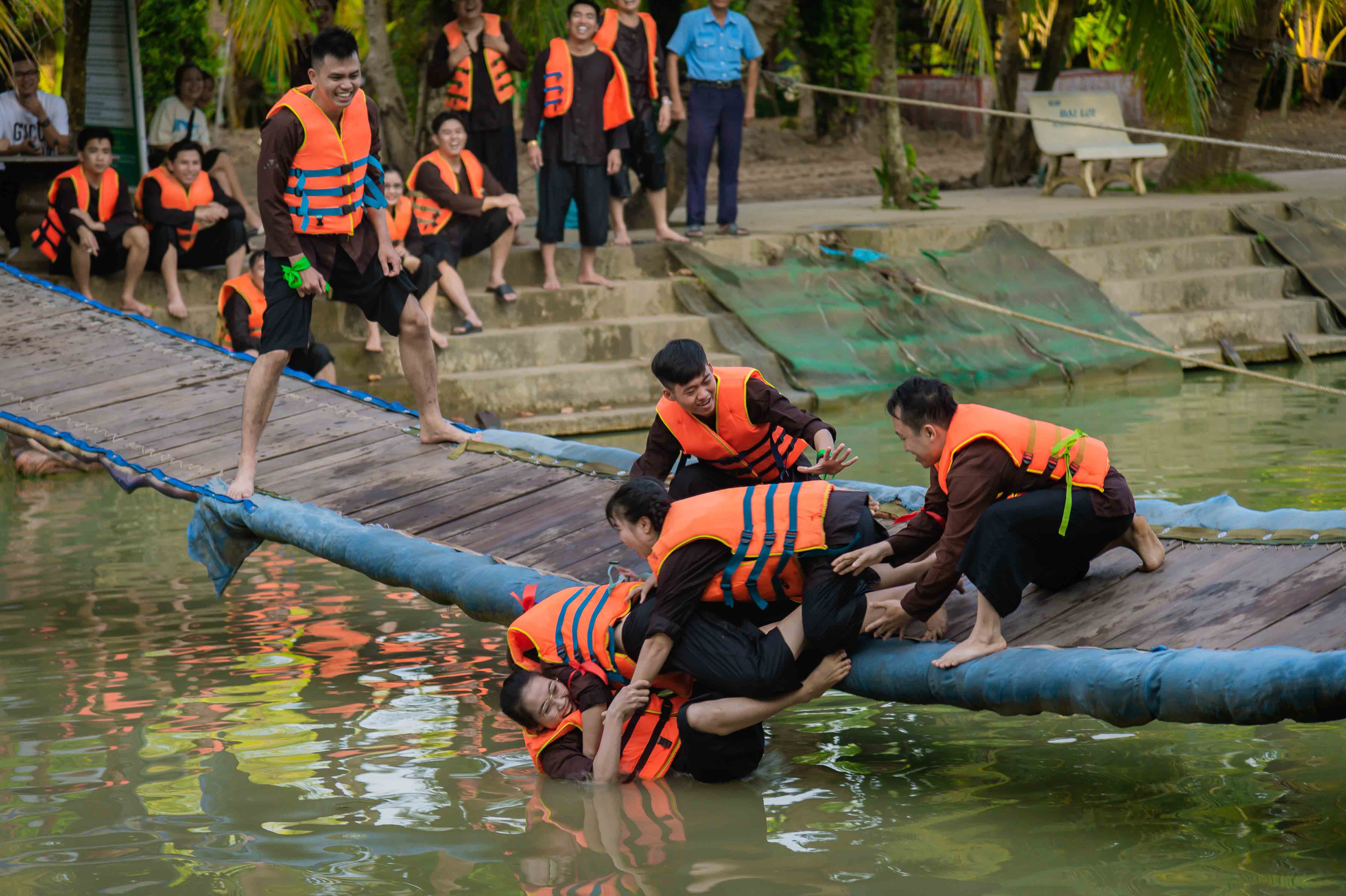 Kết nối - Khát vọng!