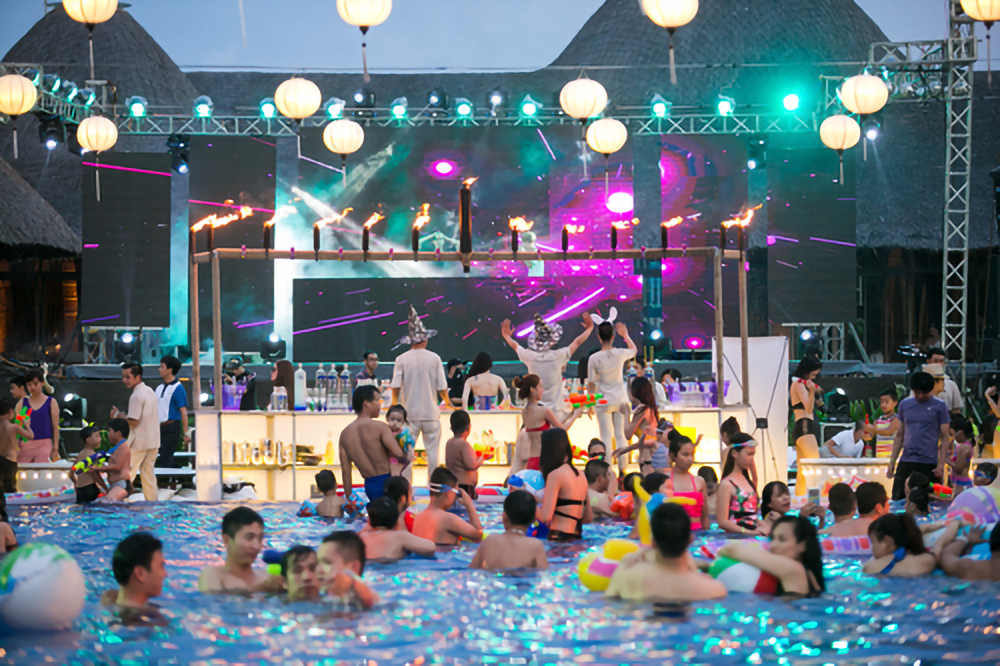  Pool party là gì - vì sao mang đến sự phấn khích cho người tham gia?